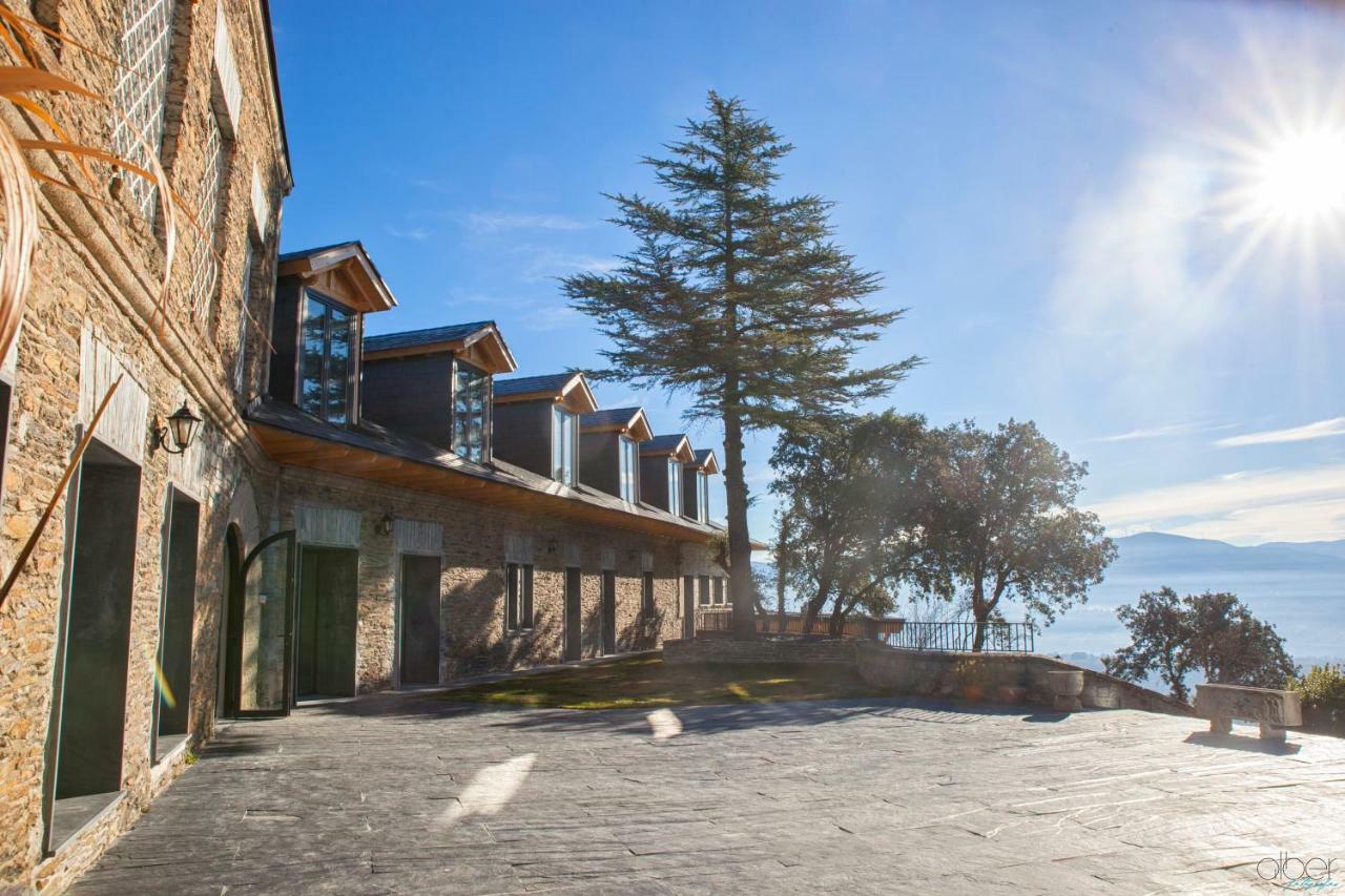 The Rock Suites & Spa Congosto Exterior foto